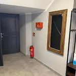 Wg-zimmer-monteurzimmer-ferienwohnung Bis 10 Personen Lägenhet *