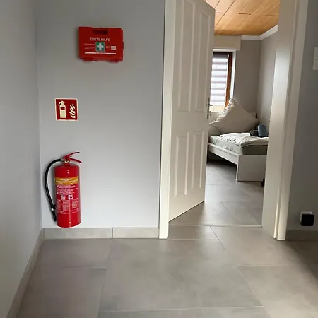 Wg-zimmer-monteurzimmer-ferienwohnung Bis 10 Personen Appartement Aldenhoven (Duren)