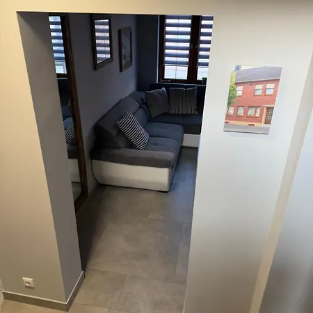 Appartement Wg-zimmer-monteurzimmer-ferienwohnung Bis 10 Personen *