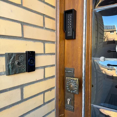 Wg-zimmer-monteurzimmer-ferienwohnung Bis 10 Personen Lejlighed *