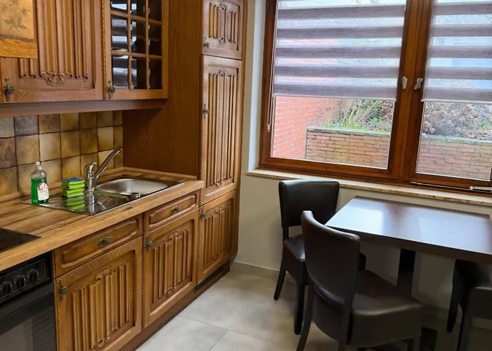 Wg-zimmer-monteurzimmer-ferienwohnung Bis 10 Personen Lejlighed
