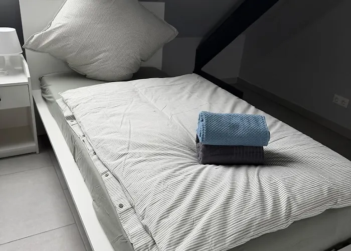 Wg-zimmer-monteurzimmer-ferienwohnung Bis 10 Personen * Aldenhoven (Duren)