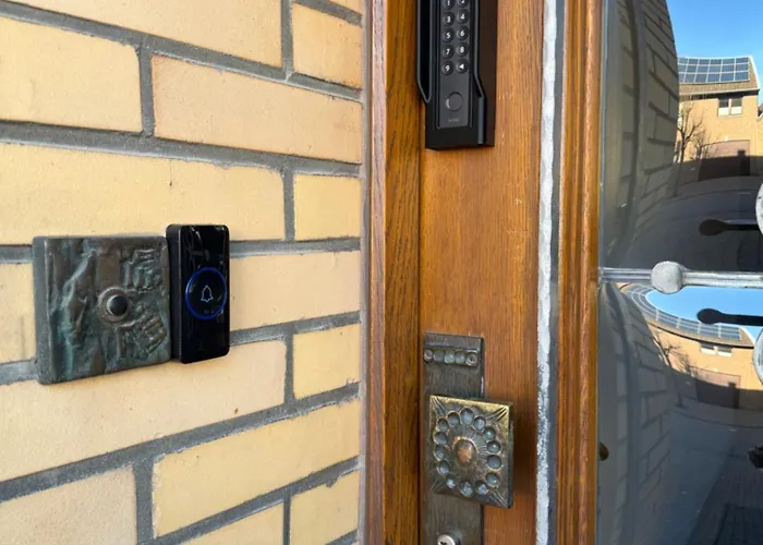 Wg-zimmer-monteurzimmer-ferienwohnung Bis 10 Personen Lejlighed *